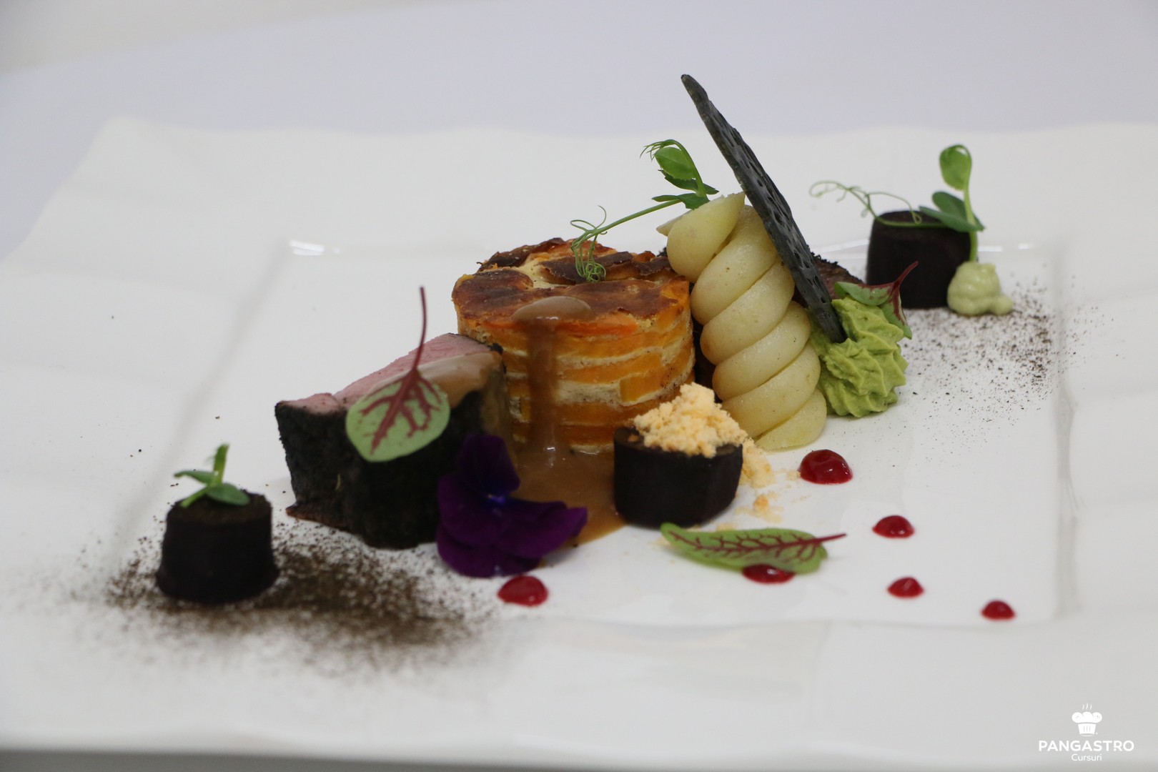 Meniuri complete pentru evenimente, 16-17 aprilie 2019