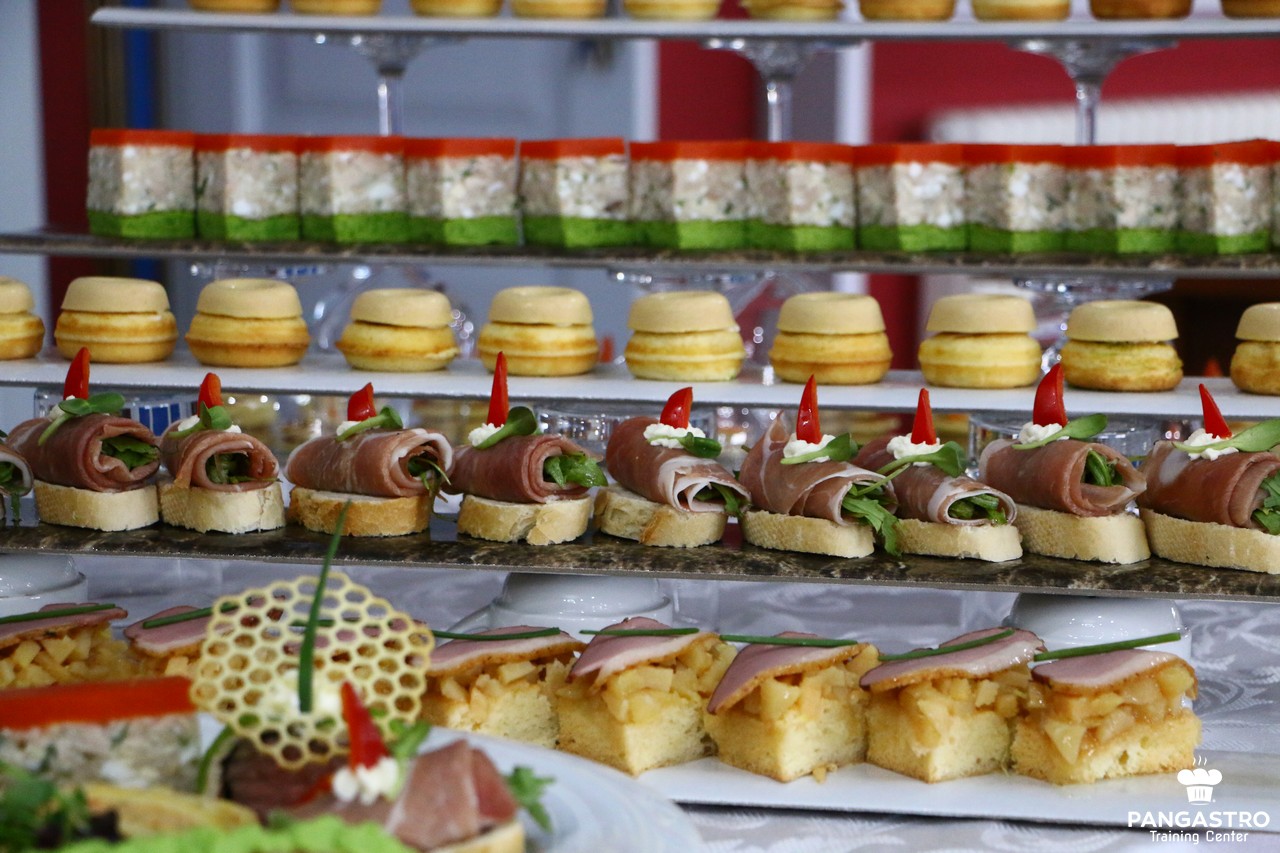 Meniuri complete pentru evenimente, 16-17 aprilie 2019