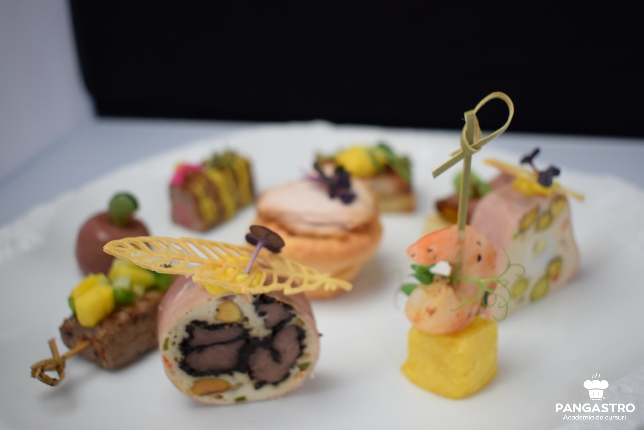 Meniuri complete pentru evenimente, 16-17 aprilie 2019