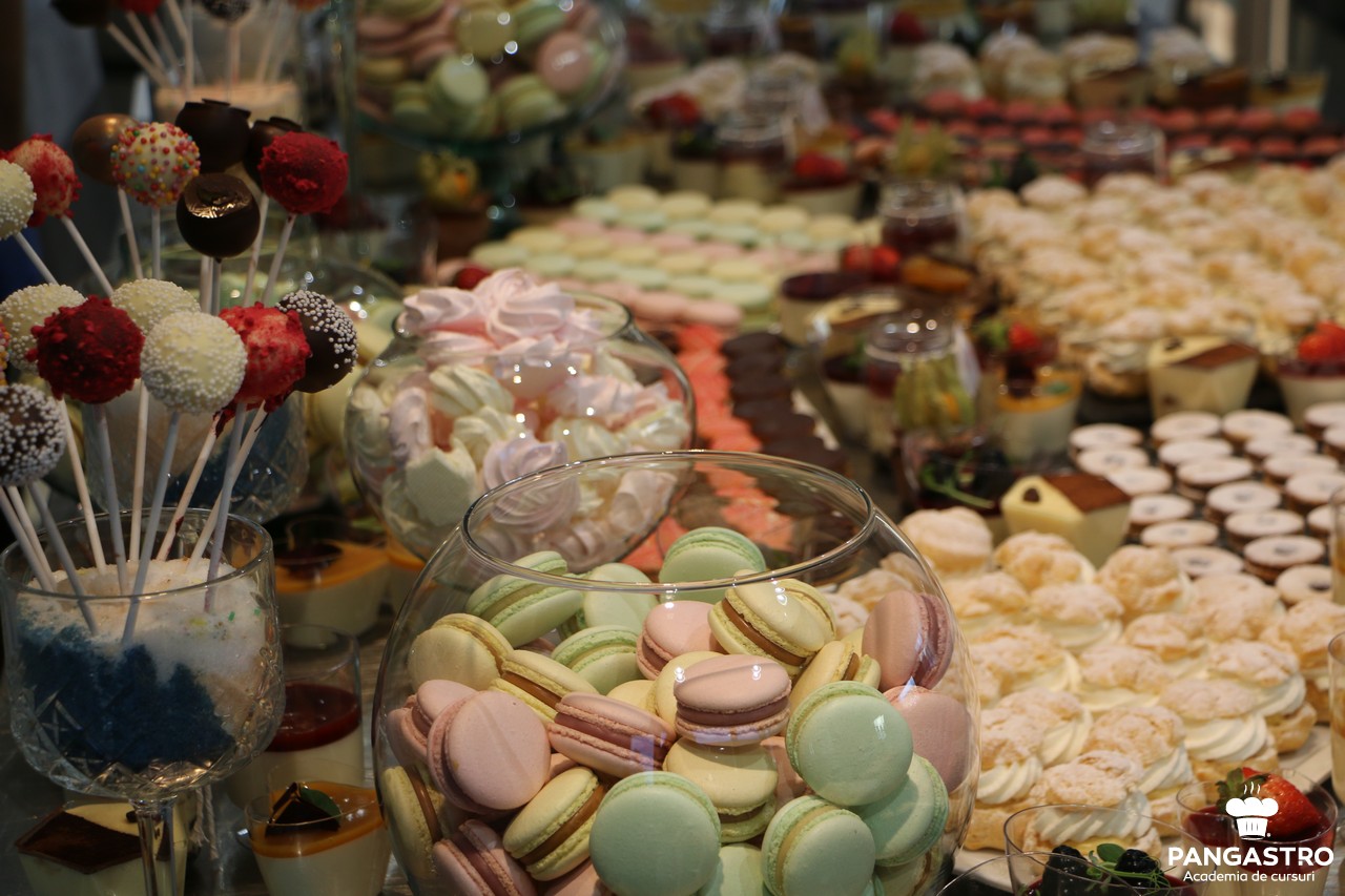 Meniuri complete pentru evenimente, 16-17 aprilie 2019