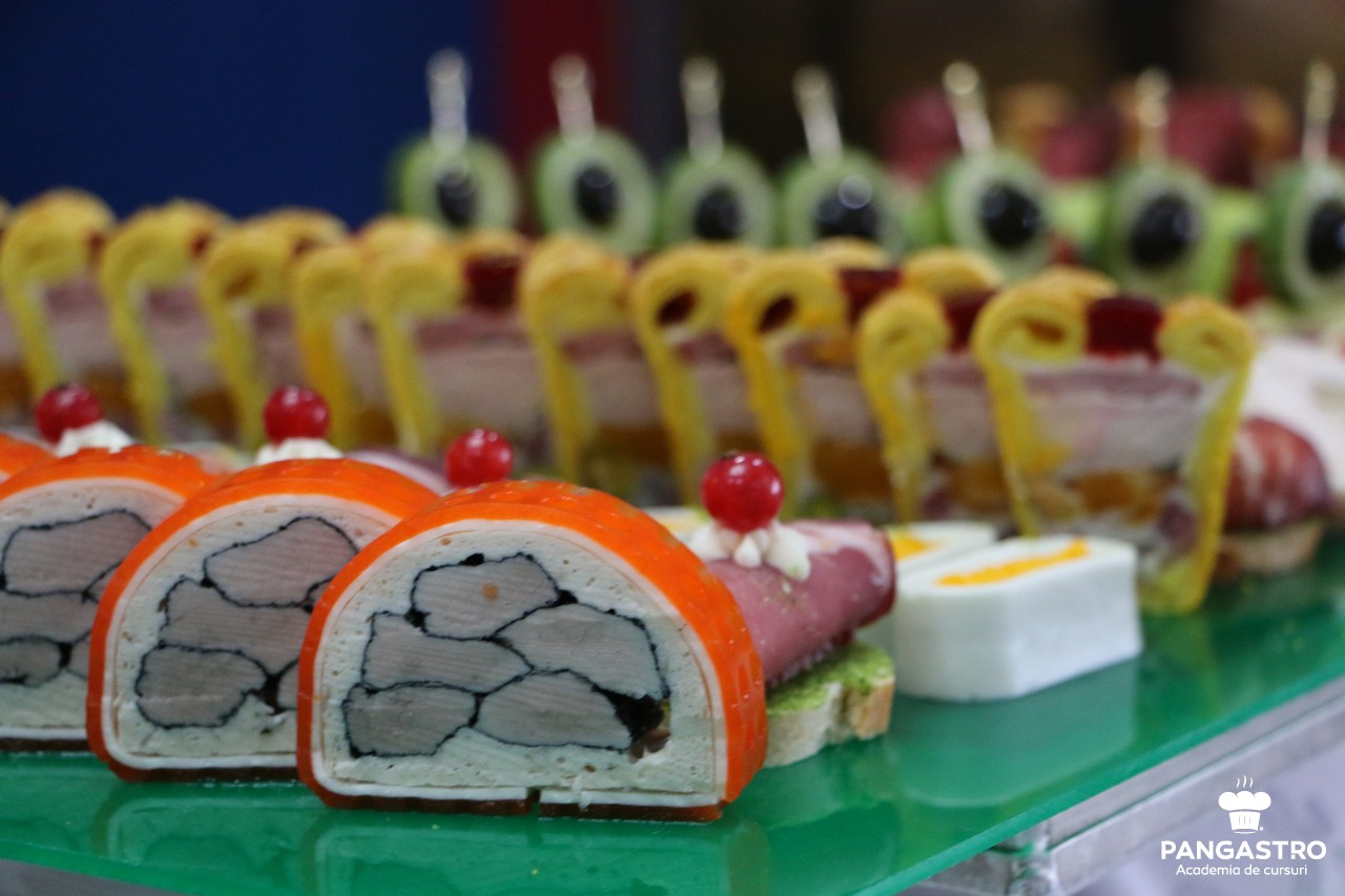 Meniuri complete pentru evenimente, 16-17 aprilie 2019