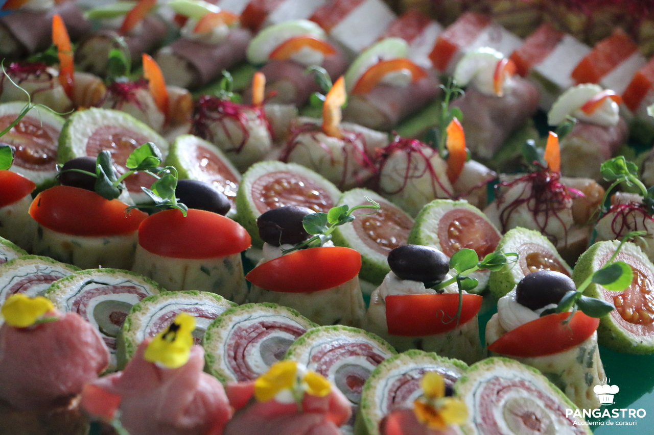 Meniuri complete pentru evenimente, 16-17 aprilie 2019